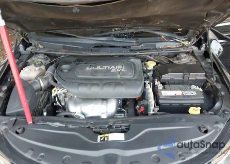 2015 Chrysler 200 Limited из США, поврежденный, VIN 1C3CCCAB1FN505048